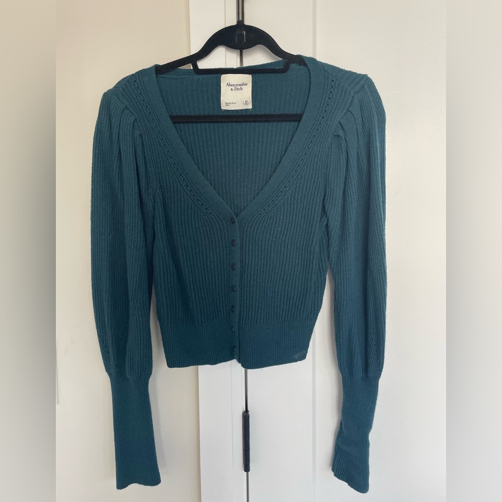 Abercrombie Teal Sweater size XS